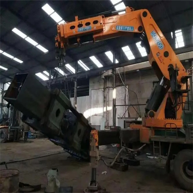 天长折臂吊出租怎么收费